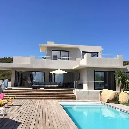 Apartmán Villaa Situee Face A La *