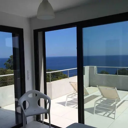 Apartmán Villaa Situee Face A La
